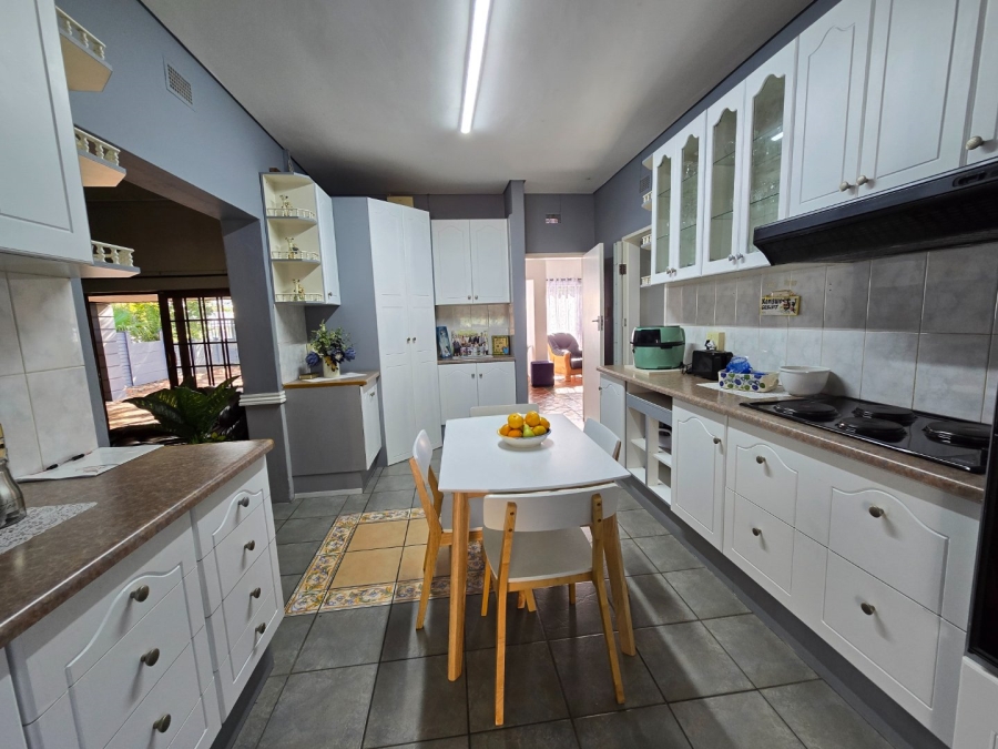 4 Bedroom Property for Sale in Dan Pienaar Free State